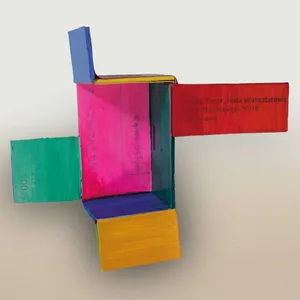 Nowa Warszawa, kolaz,9x12x3cm z tlem